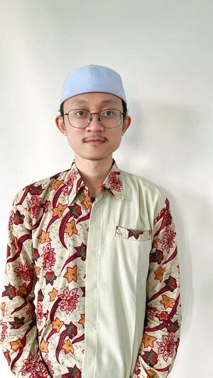 Biodata Reza Zainal